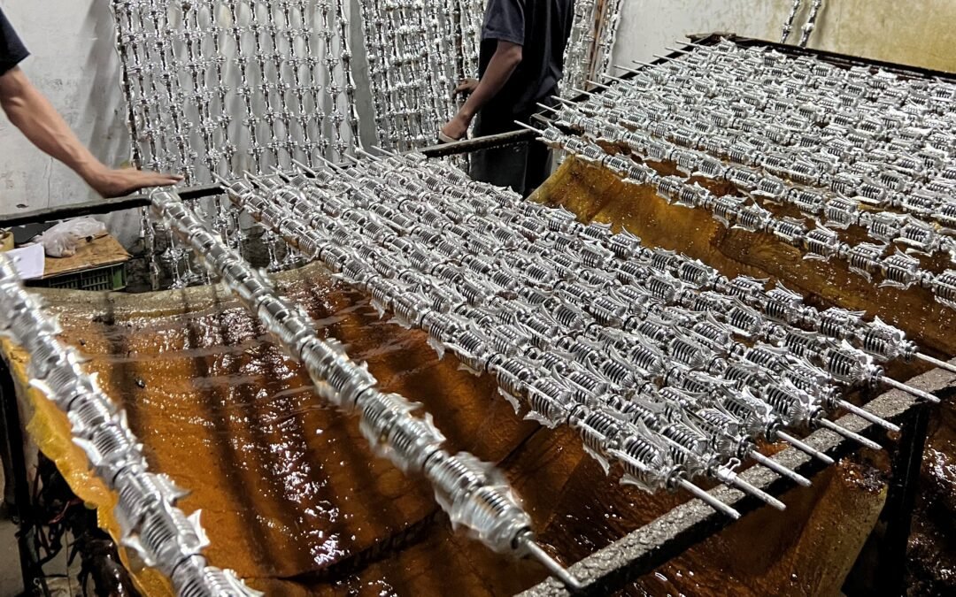 Produsen Piala Jadi Premium: Desain Eksklusif & Tahan Lama