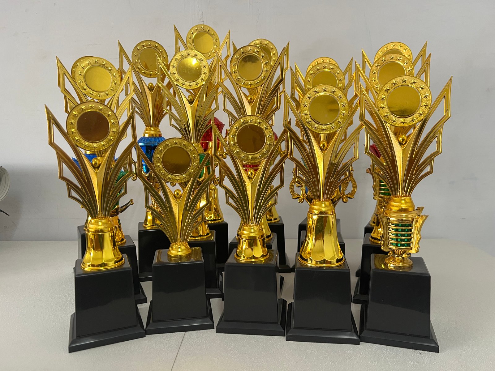 gambar piala grosir dari Toko Piala Jadi Terpercaya