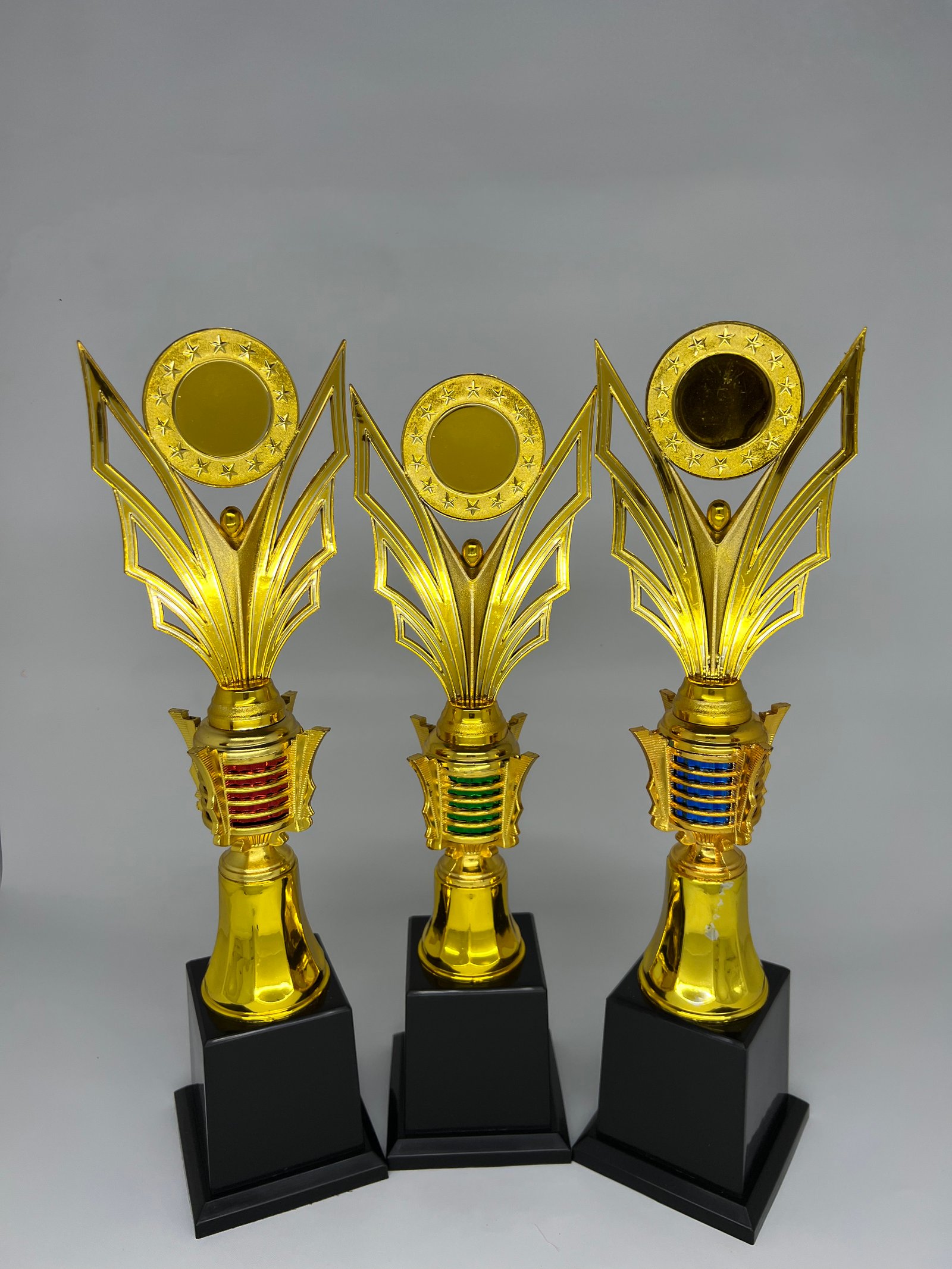gambar piala jadi
