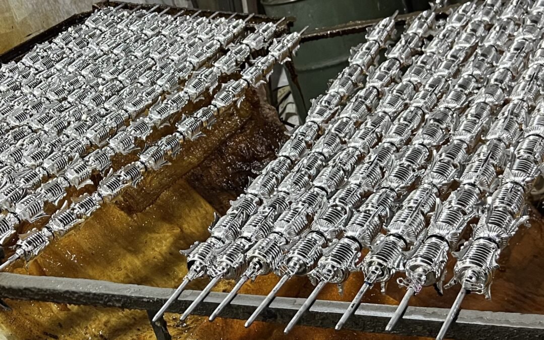 Pabrik Pembuatan Piala Plastik: Produksi Piala Custom dan Siap Pakai