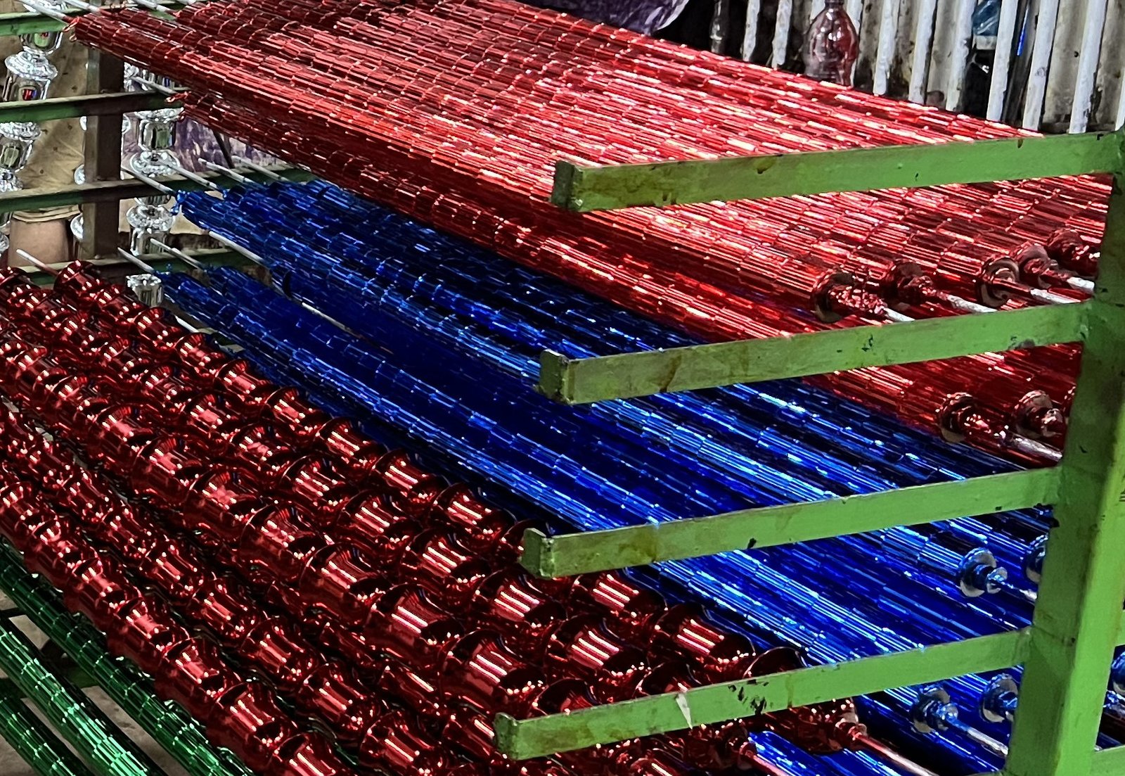 Produsen Piala Plastik Tangerang Mahkota Ratu Jaya Produksi Sparepart Piala Berkualitas