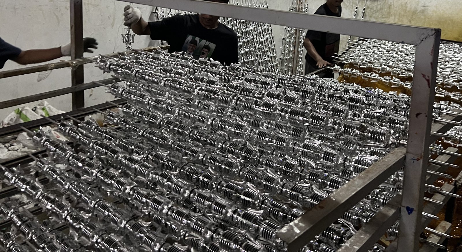 Produsen Trophy Piala Jakarta Mahkota Ratu Jaya