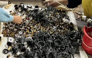 Vendor Piala Jakarta Terpercaya Mahkota Ratu Jaya sebagai Solusi Usaha Piala Terbaik