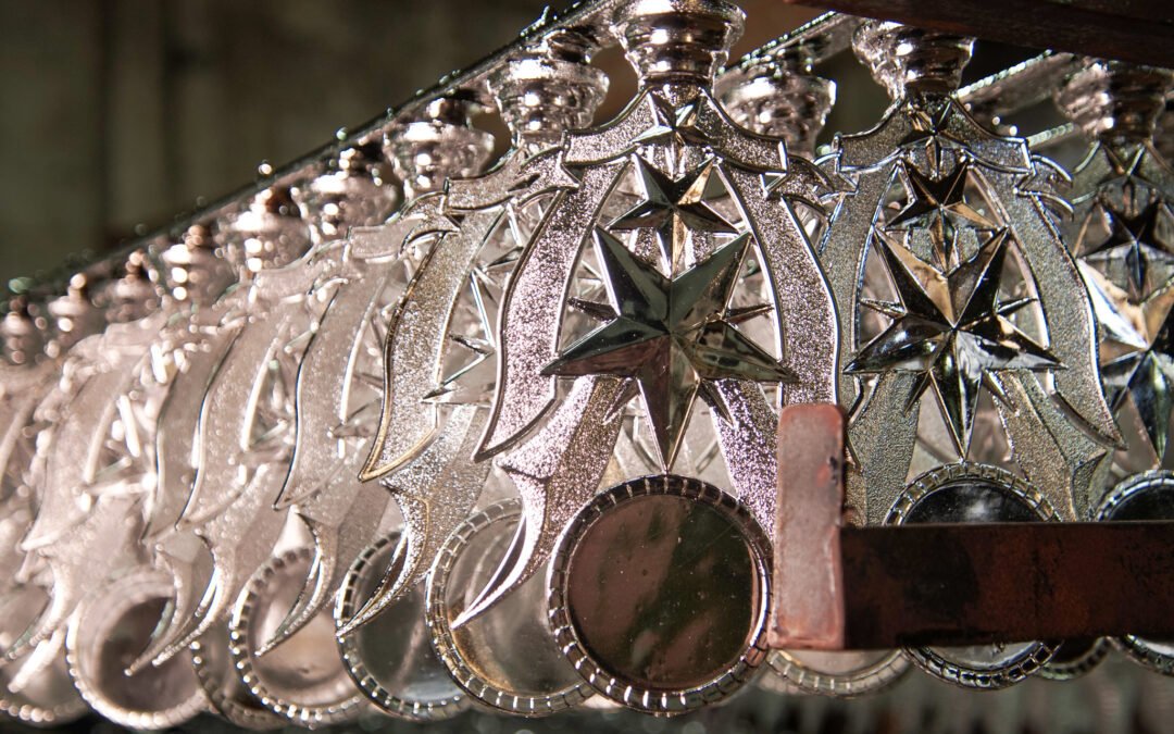 Paket Bundling Jual Piala Plastik & Sparepart untuk Pemula Bisnis Kios Piala