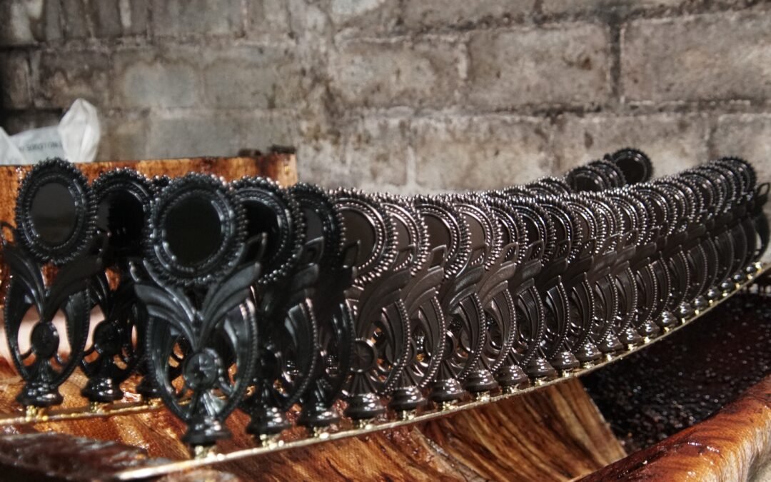 Pusat Grosir Trophy Plastik Terpercaya Tangan Pertama