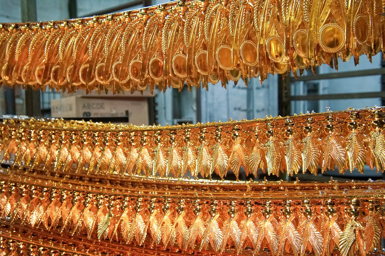 gambar produksi massal piala dari Pusat Jual Trophy Grosir