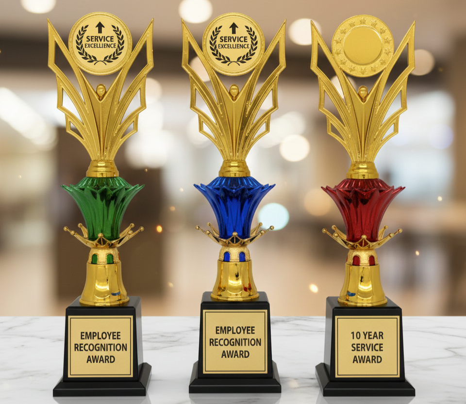 piala penghargaan masa kerja karyawan