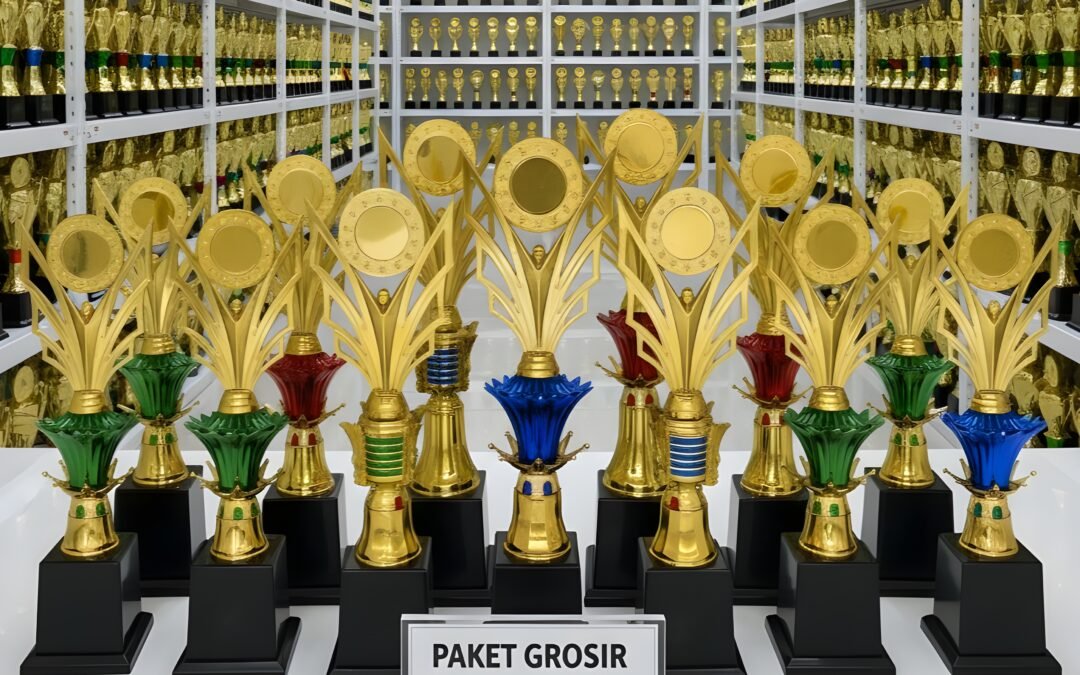 Paket Grosir Trophy Murah: Pilihan Warna Gold, Silver, dan Bronze