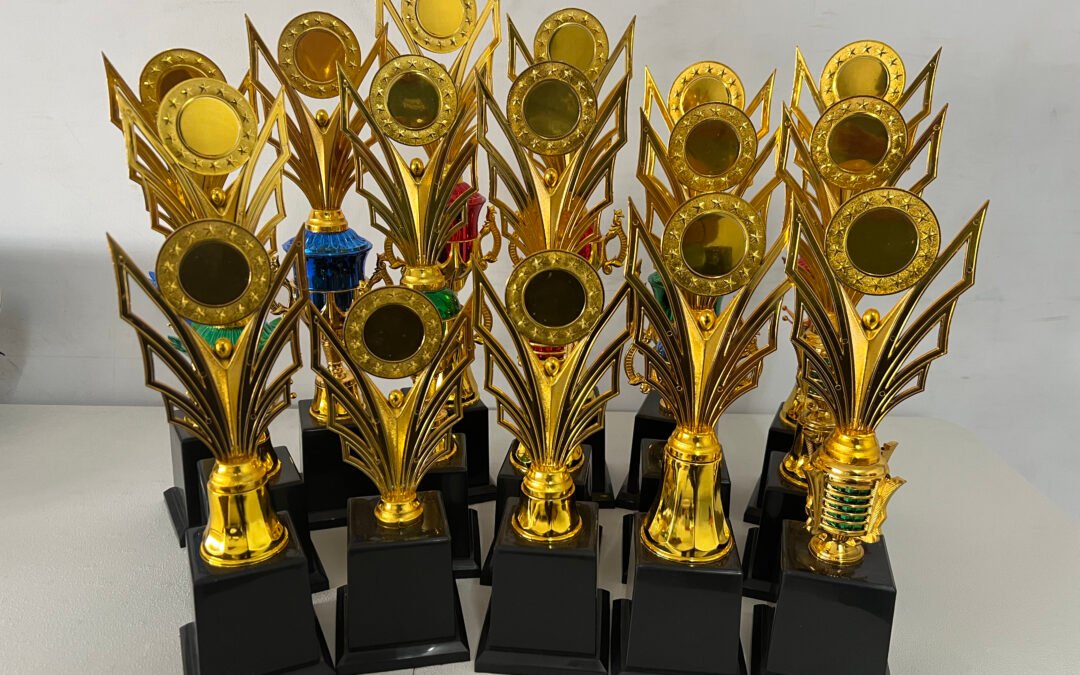 Borong Piala Murah Indonesia Penghantaran Terus ke Kedai Trophy & Sukan Malaysia