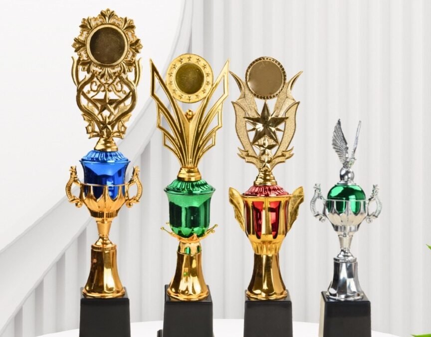 Ide Kombinasi Warna Piala Murah Kesan Mewah