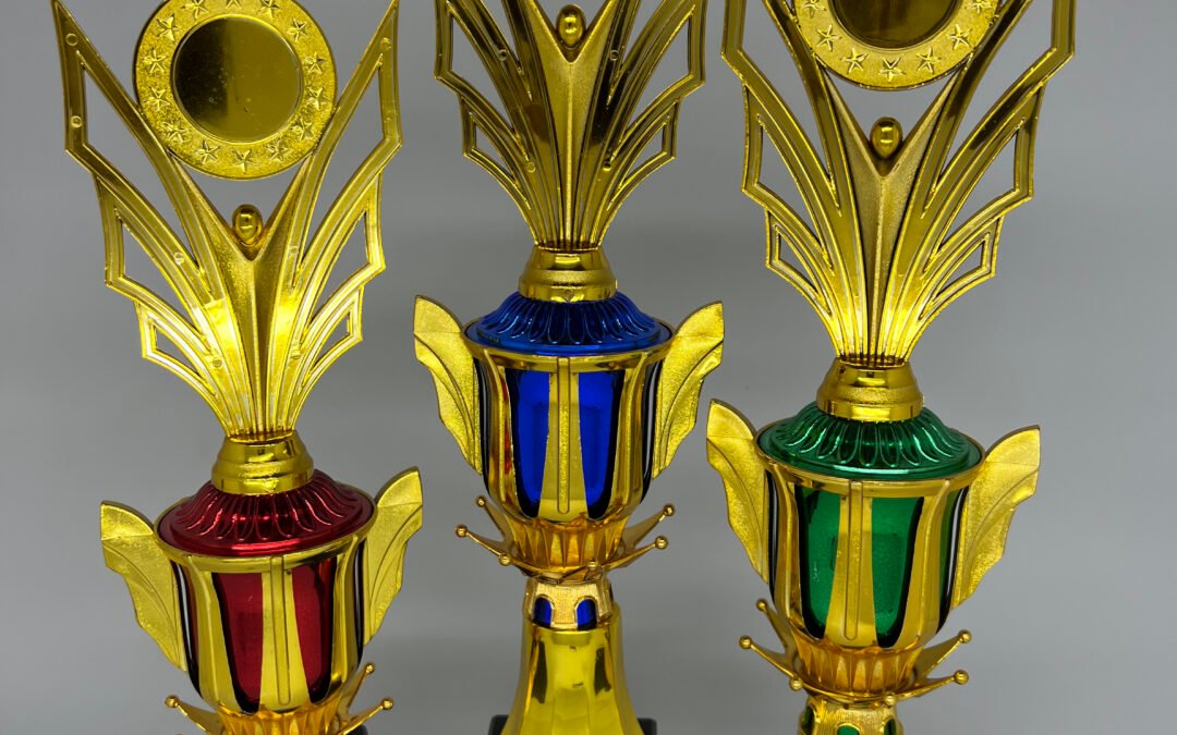 Pengadaan Piala Murah Custom: Cara Stok Piala Dengan Budget Terbatas