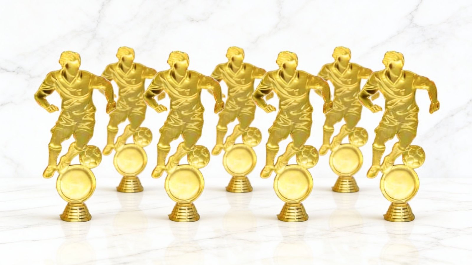 Pemborong Figur & Komponen Piala untuk Retailer di Singapura dan Malaysia dilengkapi dengan Katalog Harga Pabrik Mahkota Ratu Jaya