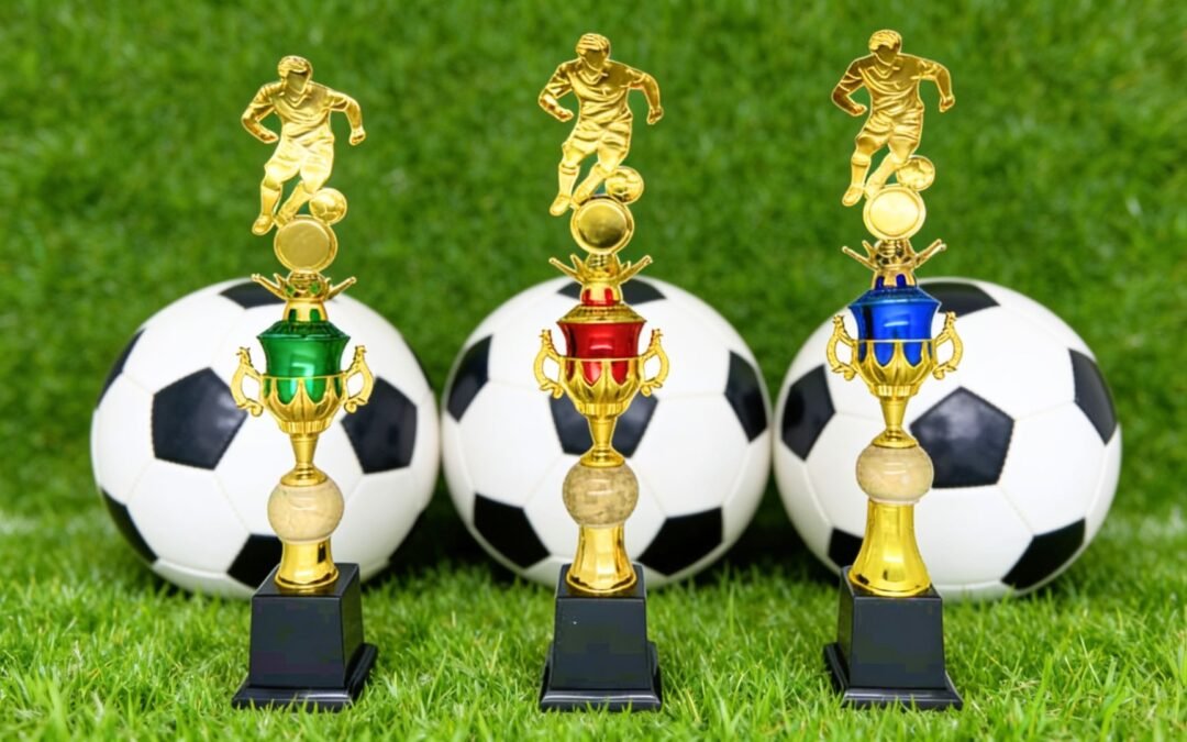 Grosir Piala Olahraga Liga Futsal / Turnament Futsal: Paket Hemat Set Isi 3 untuk Liga Amatir